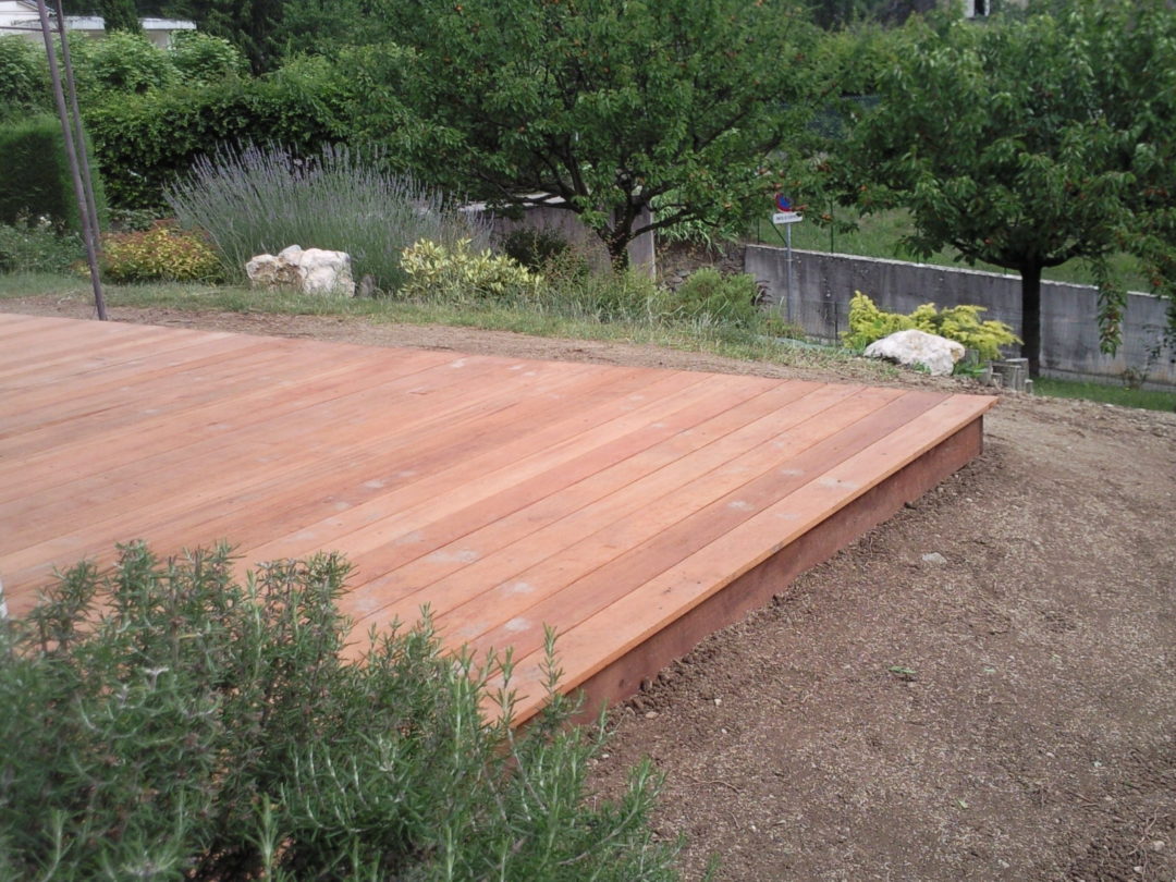 Aménagement d’une terrasse bois à Tullins